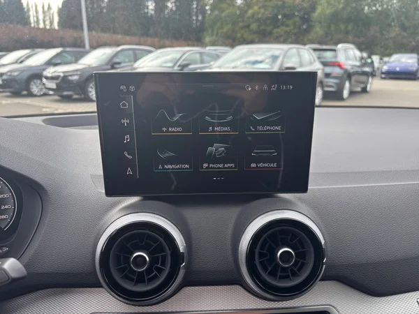 AUDI Q2 (2025) — foto 5 van 21