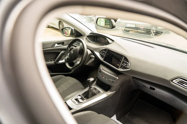 Peugeot 308 (2021) — foto 64 van 64