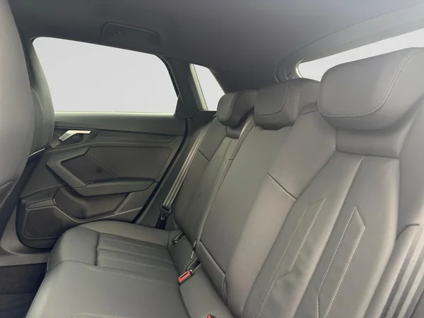 AUDI A3 Sportback (2024) — foto 9 van 24