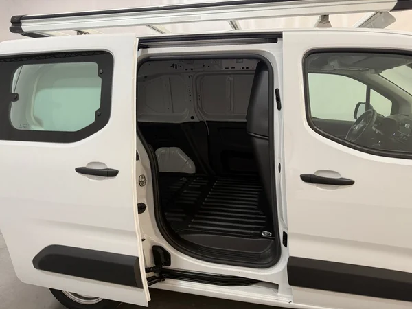 Citroen Berlingo (2022) — foto 15 van 25