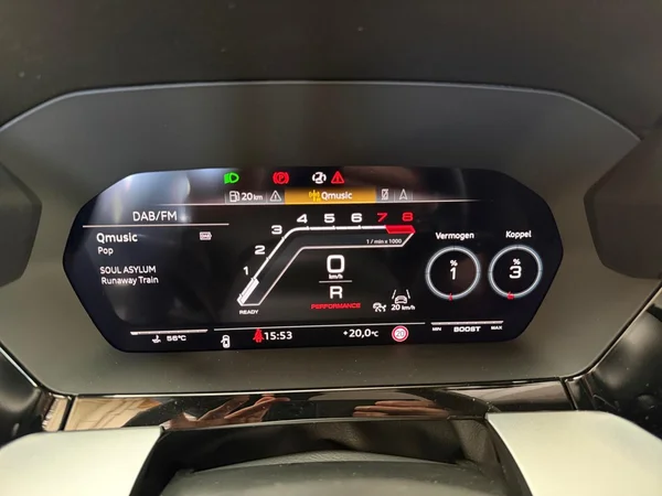 AUDI RS3 Sportback (2025) — foto 6 van 24