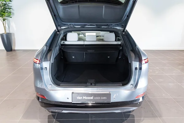XPENG G6 (2025) — foto 6 van 38