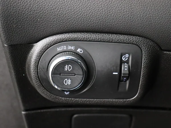 OPEL Zafira (2017) — foto 17 van 26