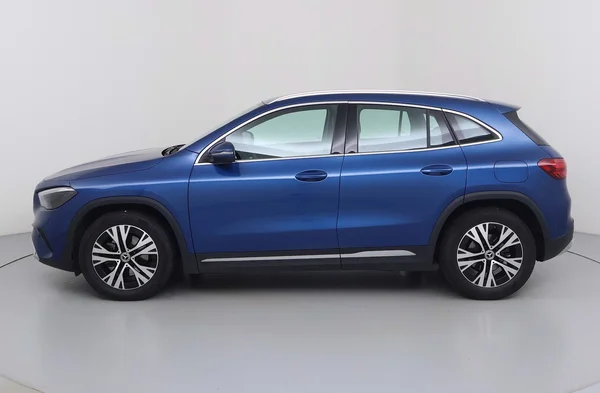 Mercedes-Benz GLA (H247) (2023) — foto 12 van 29
