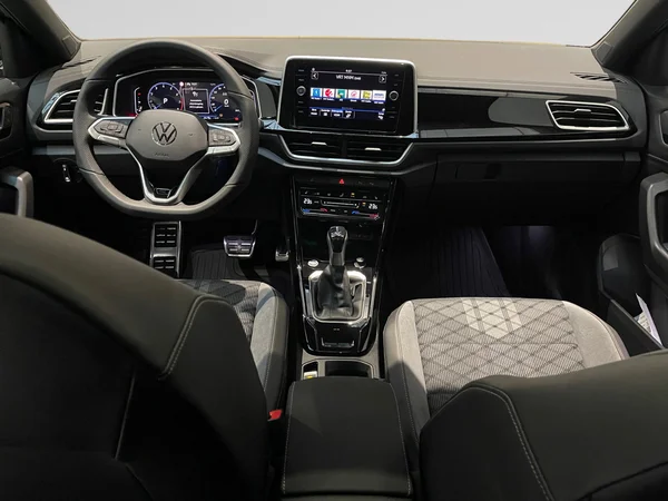 VOLKSWAGEN T-Roc (2025) — foto 12 van 14