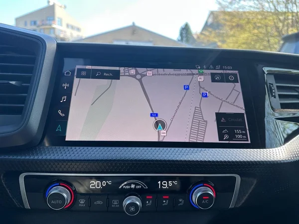 AUDI A1 Sportback (2023) — foto 4 van 14