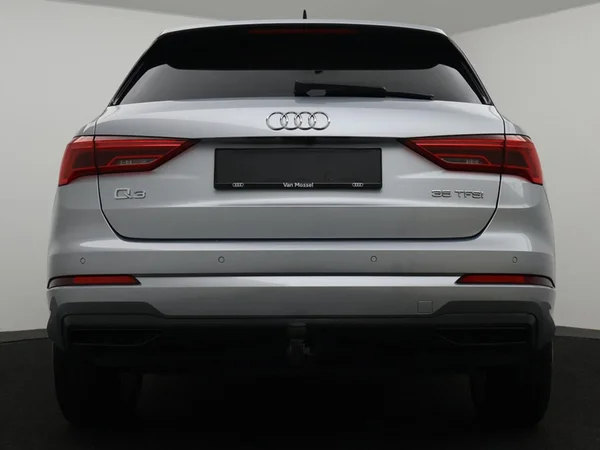 AUDI Q3 (2019) — foto 7 van 31
