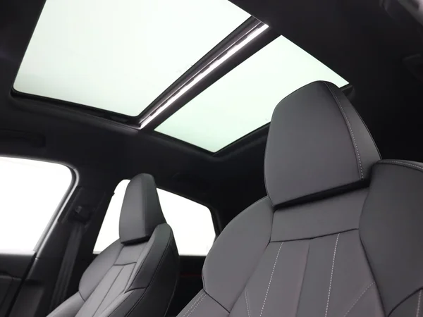 AUDI Q6 Sportback e-tron (2025) — foto 10 van 31