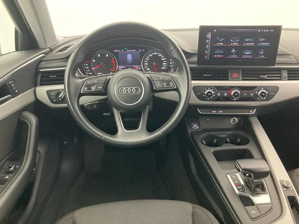 AUDI A4 Avant (2021) — foto 36 van 36