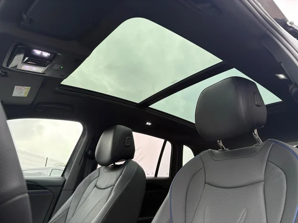 VOLKSWAGEN Tiguan (2026) — foto 6 van 18