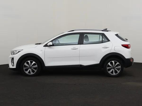 KIA Stonic (2021) — foto 12 van 25
