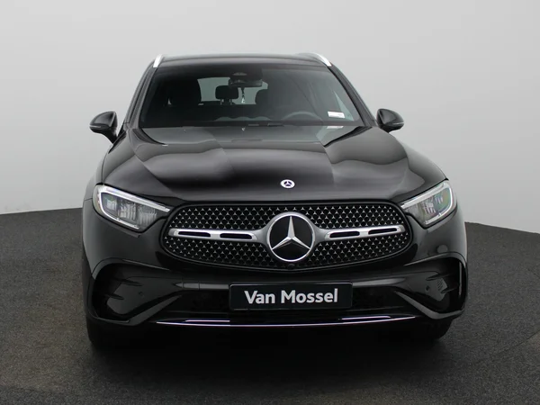 Mercedes-Benz GLC (2025) — foto 23 van 43