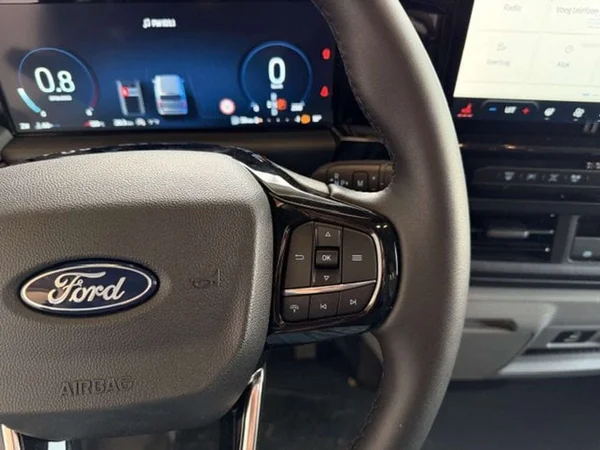 Ford Transit Custom — foto 7 van 19