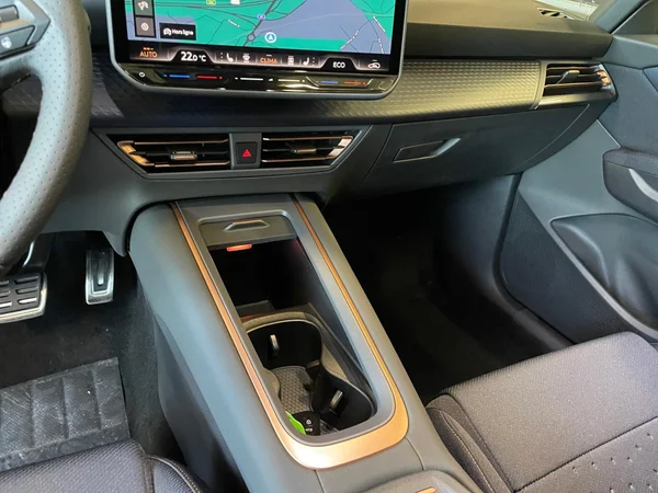 CUPRA Born (2026) — foto 13 van 21