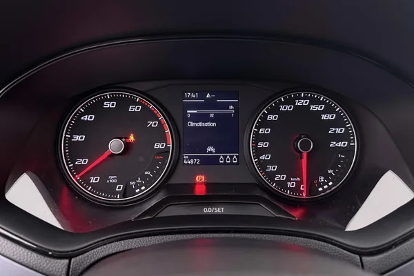 Seat Arona (2021) — foto 2 van 30