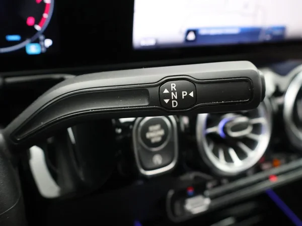 Mercedes-Benz GLA (2025) — foto 6 van 30