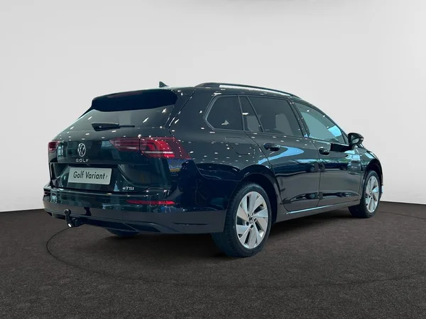 VOLKSWAGEN Golf VII SW (2025) — foto 2 van 7