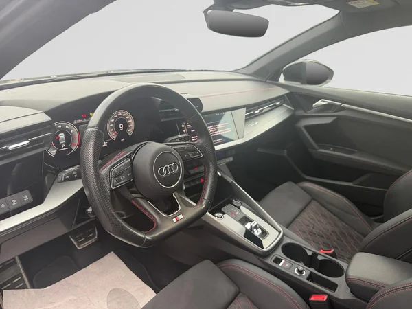 AUDI A3 Sedan (2023) — foto 4 van 20