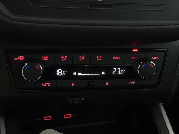 SEAT Arona (2020) — foto 17 van 27