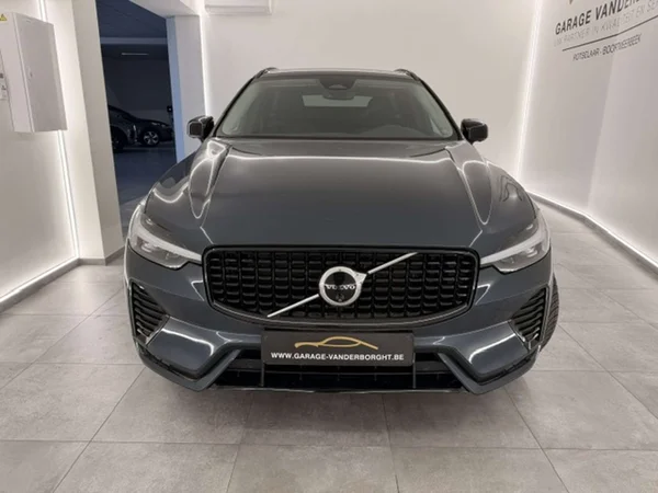 Volvo XC60 (2024) — foto 12 van 21