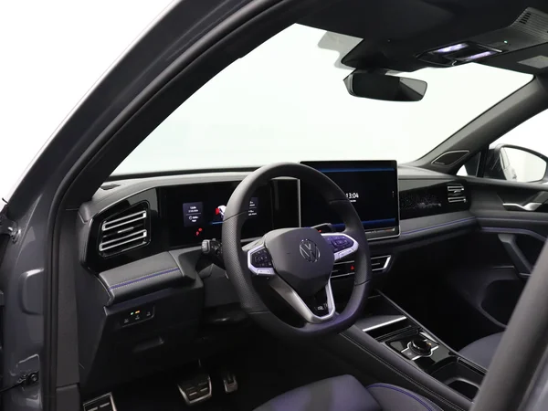 VOLKSWAGEN Tiguan eHybrid (PHEV) (2025) — foto 17 van 20