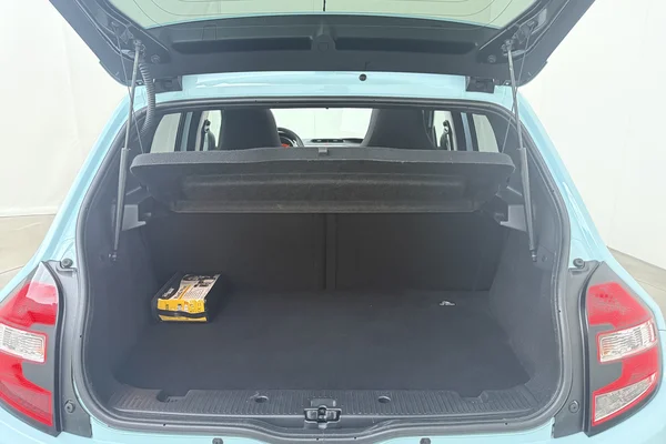 Renault Twingo (2018) — foto 13 van 17