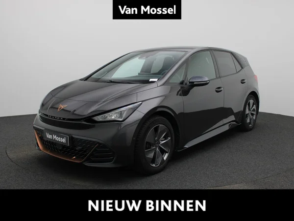 CUPRA Born (2022) — foto 1 van 47