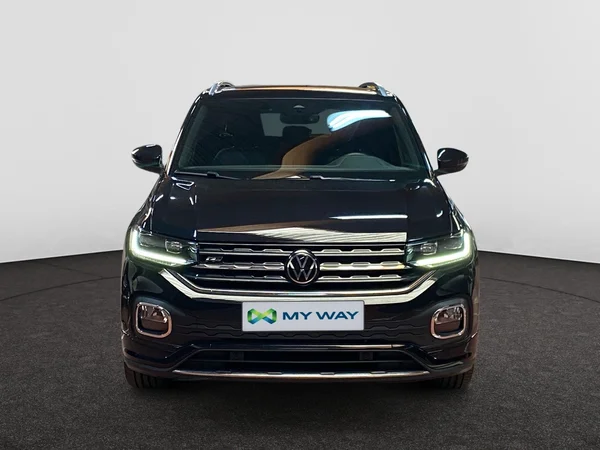 VOLKSWAGEN T-Cross (2022) — foto 14 van 16