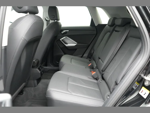 AUDI Q3 PHEV (2022) — foto 19 van 34