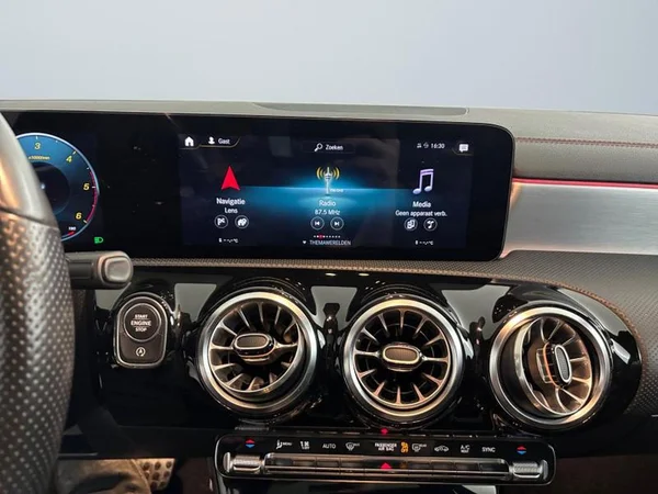 MERCEDES-BENZ CLA SW Dsl (X118) (2022) — foto 7 van 25