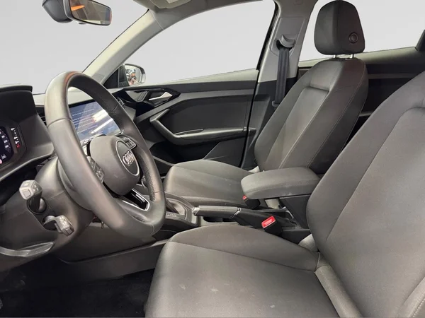 AUDI A1 Sportback (2024) — foto 10 van 12