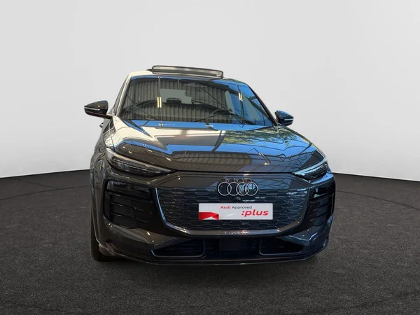 AUDI Q6 Sportback e-tron (2026) — foto 23 van 24