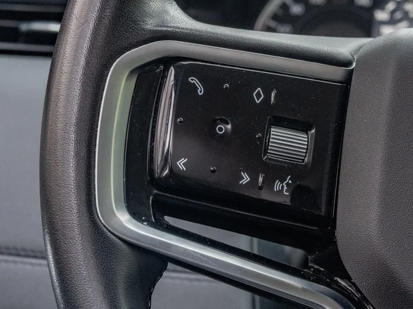 Land Rover Discovery Sport (2022) — foto 14 van 29
