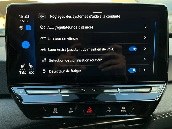 VOLKSWAGEN ID.3 (2023) — foto 11 van 26