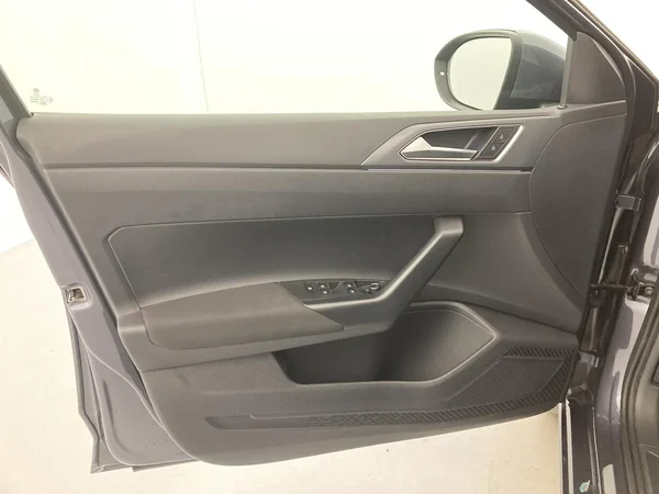 VOLKSWAGEN Taigo (2025) — foto 33 van 36