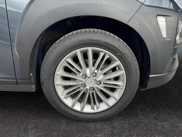 HYUNDAI Kona (2020) — foto 31 van 32