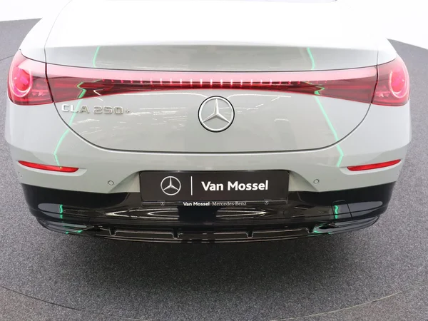 Mercedes-Benz CLA (2025) — foto 13 van 25