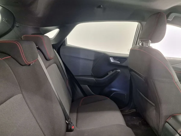 Ford Puma (2025) — foto 12 van 14
