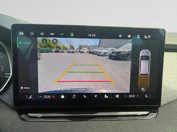 SKODA Octavia Combi (2024) — foto 6 van 22