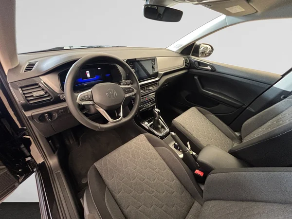 VOLKSWAGEN T-Cross (2026) — foto 9 van 13