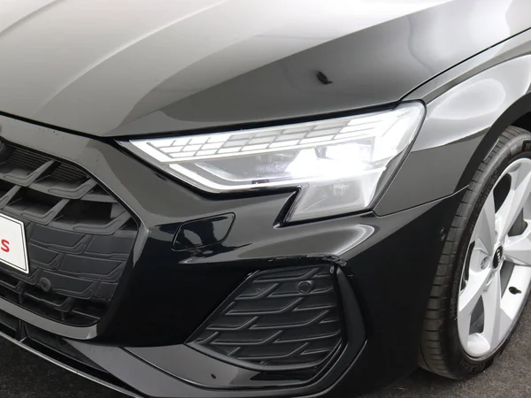 AUDI A3 Sportback (2025) — foto 8 van 18