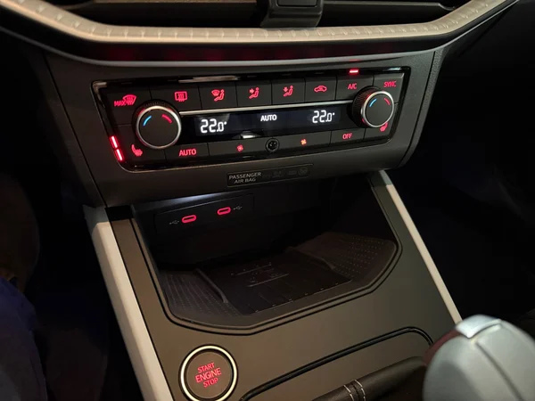 SEAT Arona (2025) — foto 12 van 15