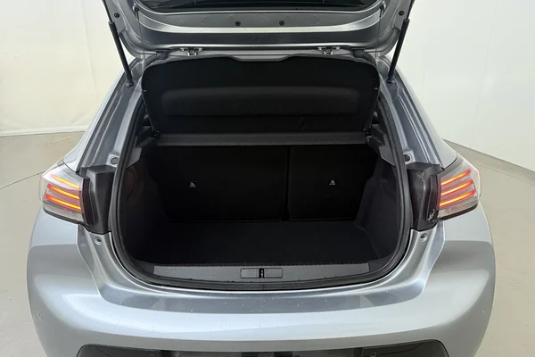 Peugeot 208 (2025) — foto 16 van 20
