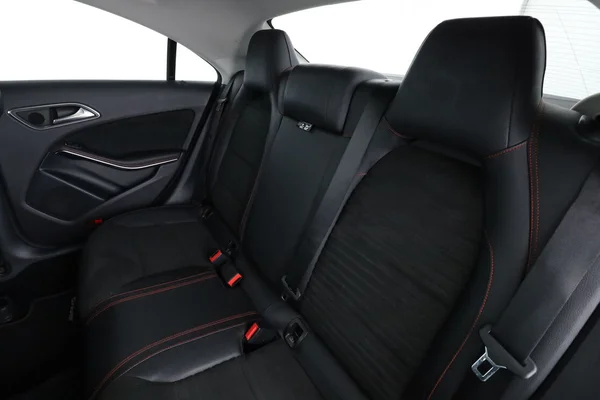 Mercedes-Benz CLA-Klasse (2019) — foto 5 van 16