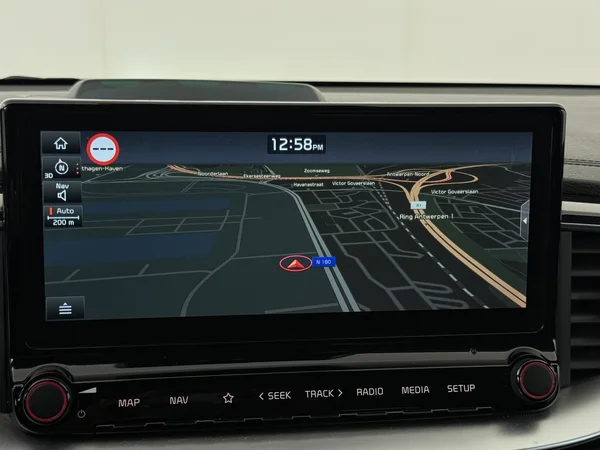 KIA XCeed (2021) — foto 10 van 33
