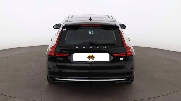 Volvo V90 PHEV (2021) — foto 42 van 45