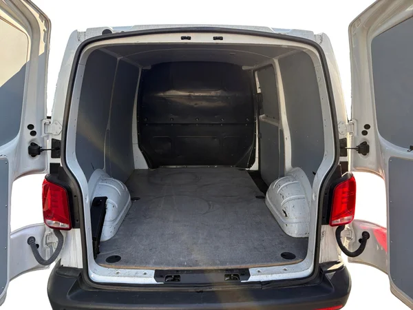 VOLKSWAGEN Transporter T6.1 1000 Fou Swb (2023) — foto 8 van 20