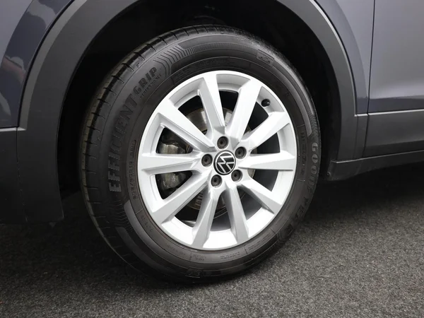 VOLKSWAGEN T-Cross (2022) — foto 3 van 19