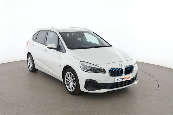 BMW 2-serie (2018) — foto 14 van 16
