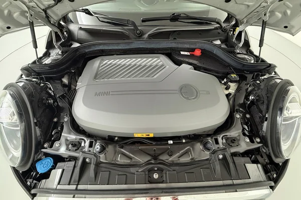 Mini E-Mini (F56) (2020) — foto 4 van 31